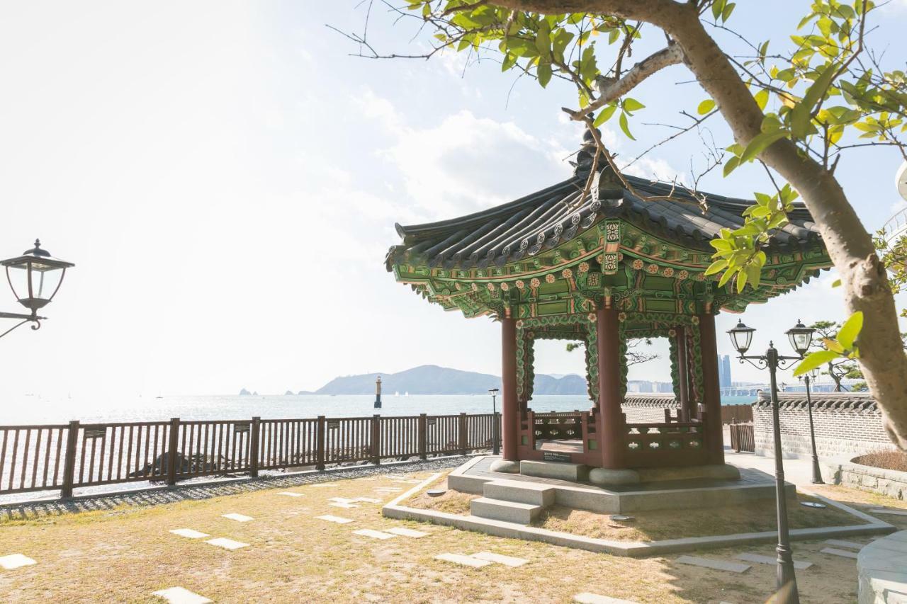 Glory Condo Haeundae Busan Exterior photo